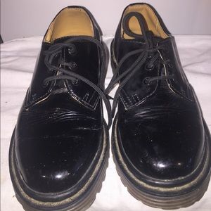 SKECHERS black vintage shoes for boys, size 4.5